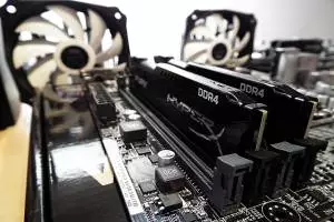 informaticapremium - Diseño Sistemas Informáticos - Detalle DDR4